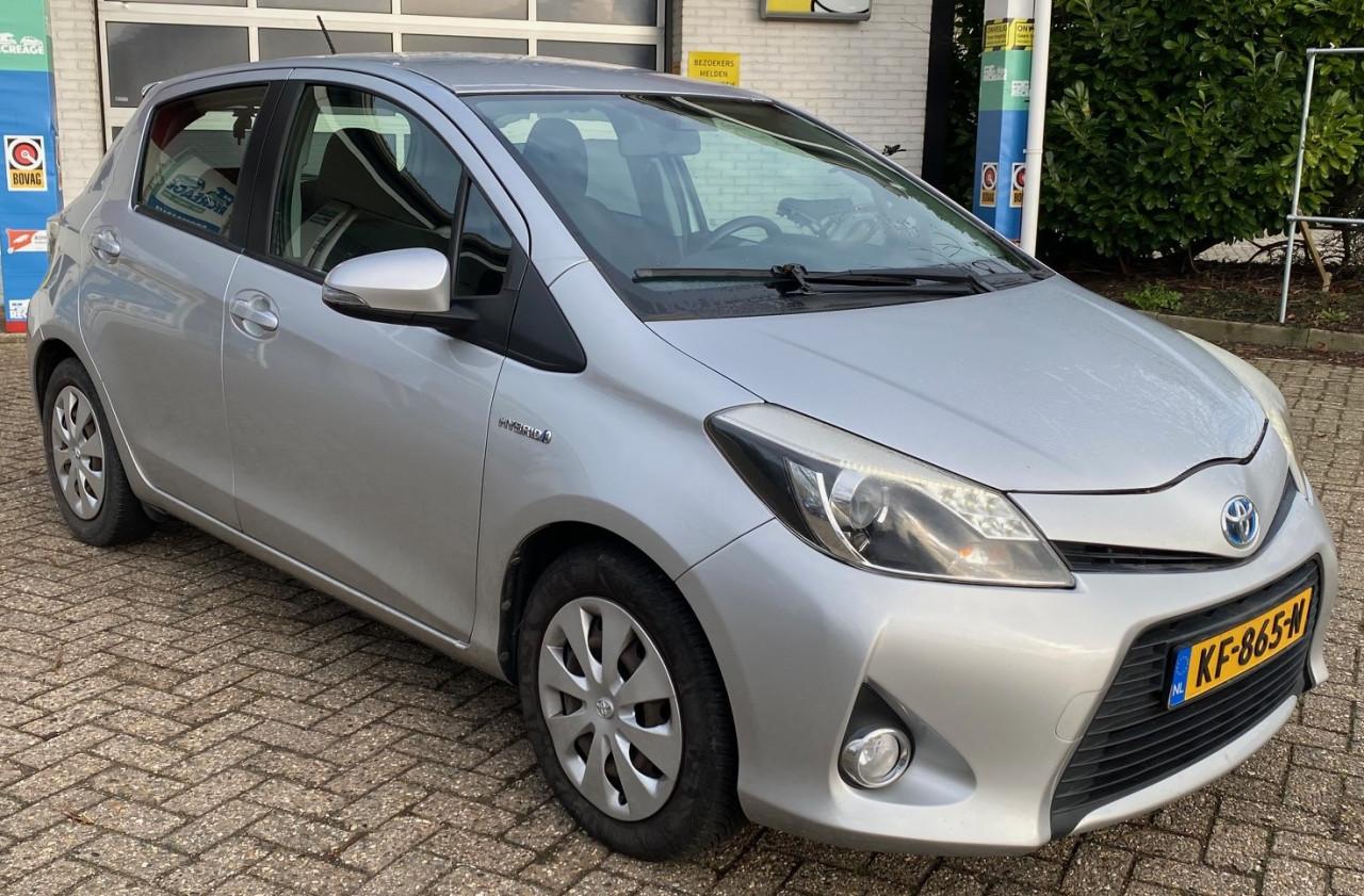 Toyota Yaris Hybride | Automaat | Eerste eigenaar | Airco | NAP en Historie