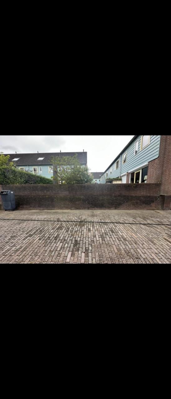 Wilt u professioneel iets laten reinigen of schoonmaken?