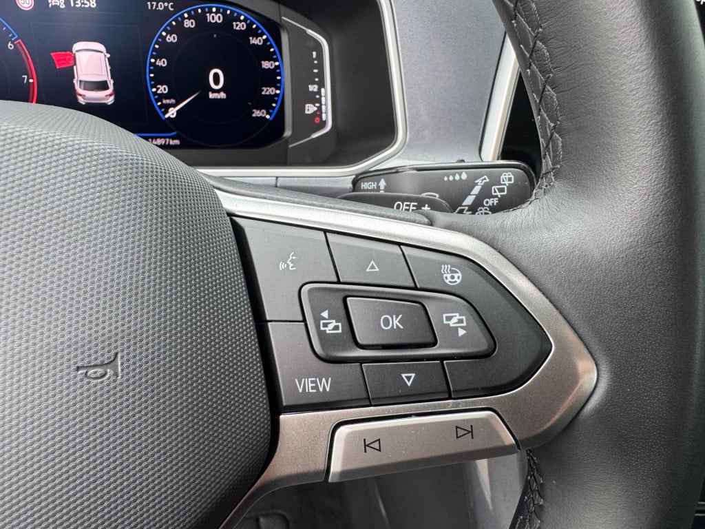 Volkswagen T-roc 1.5 tsi style edition dsg / carplay , elektische achterkle