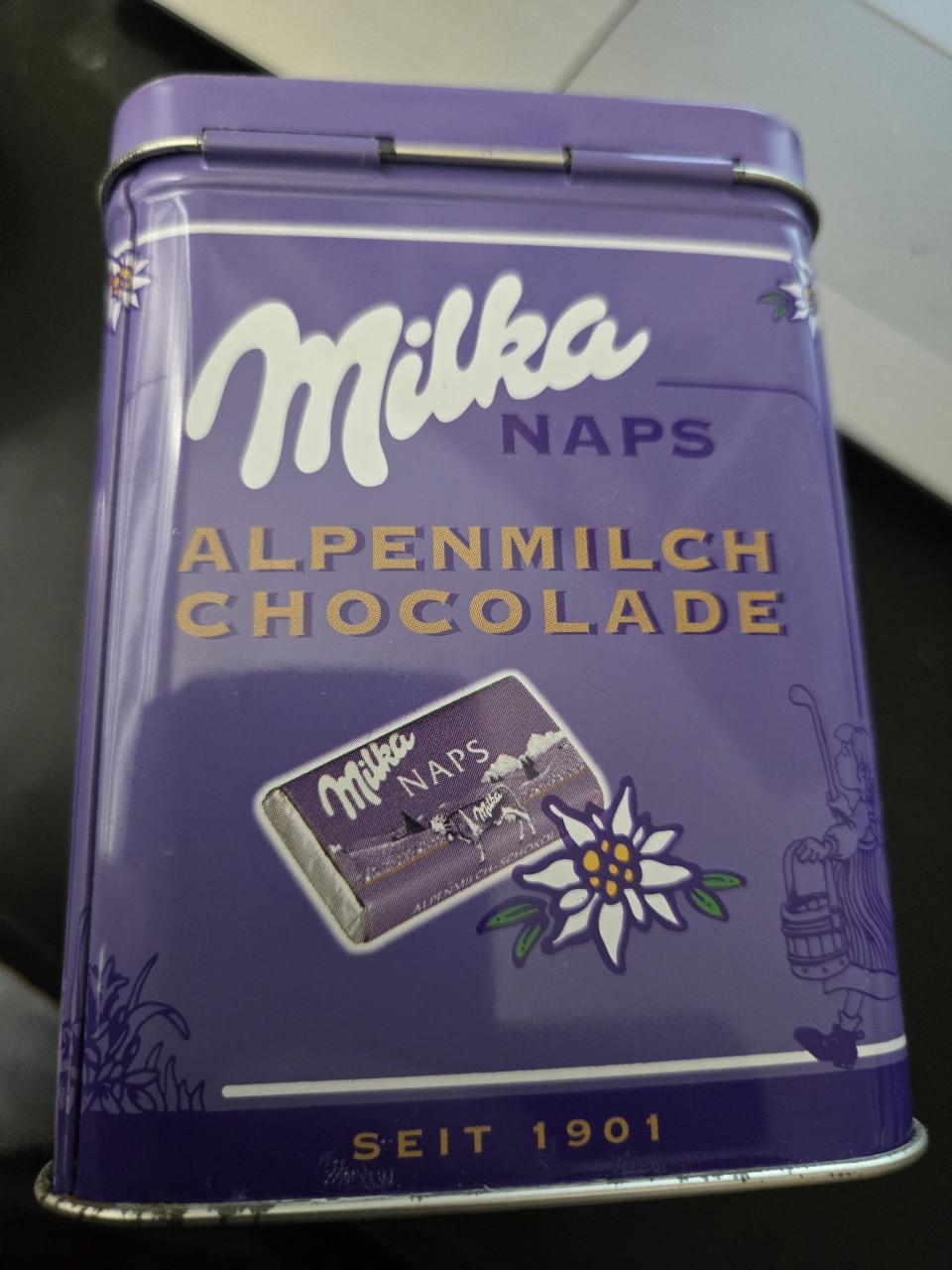 Vintage Milka Naps tinnen blik uit de "Seit 1901" serie,