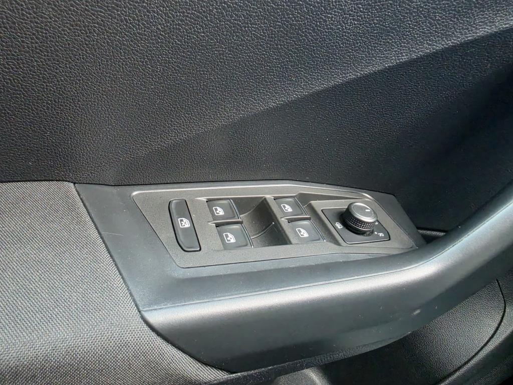 Volkswagen T-roc 1.0 tsi style | adaptieve cruise control | parkeersensoren