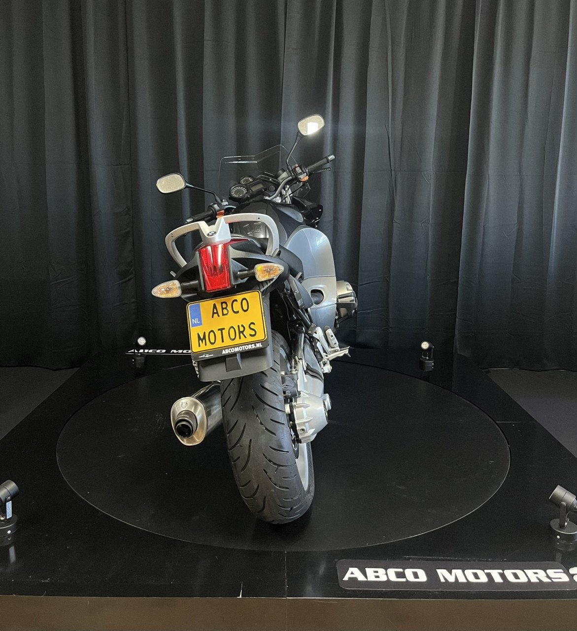 BMW R1200ST