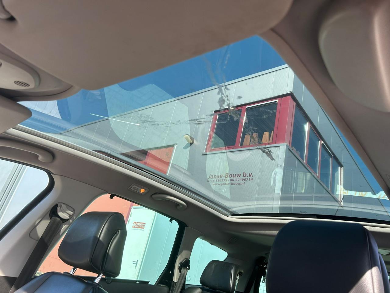 Peugeot 308 SW 1.6 THP Féline LEDER/PANORAMA/CLIMATECONTROL