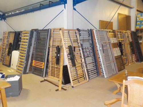 Grote partij elektrische lattenbodem in zeer goede staat 90 x 200 cm