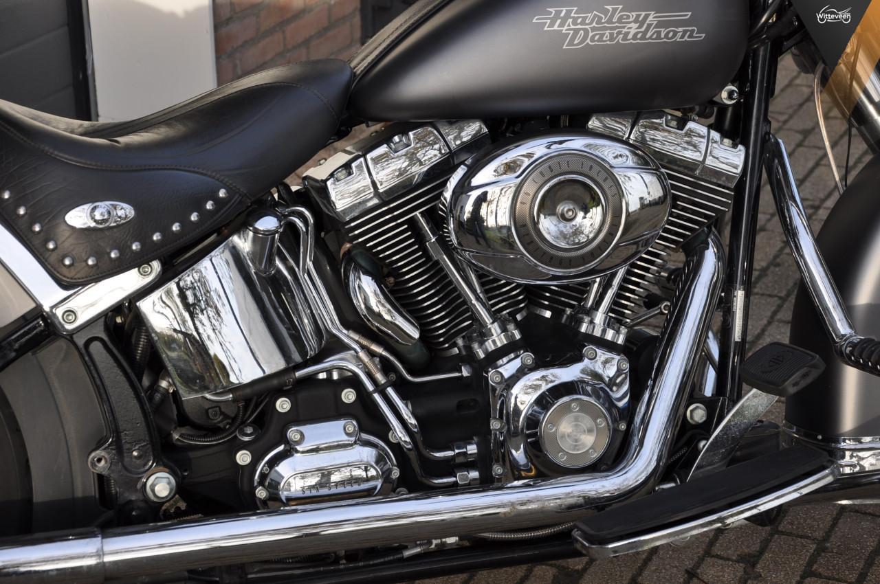 Harley-Davidson FLSTC Heritage Classic