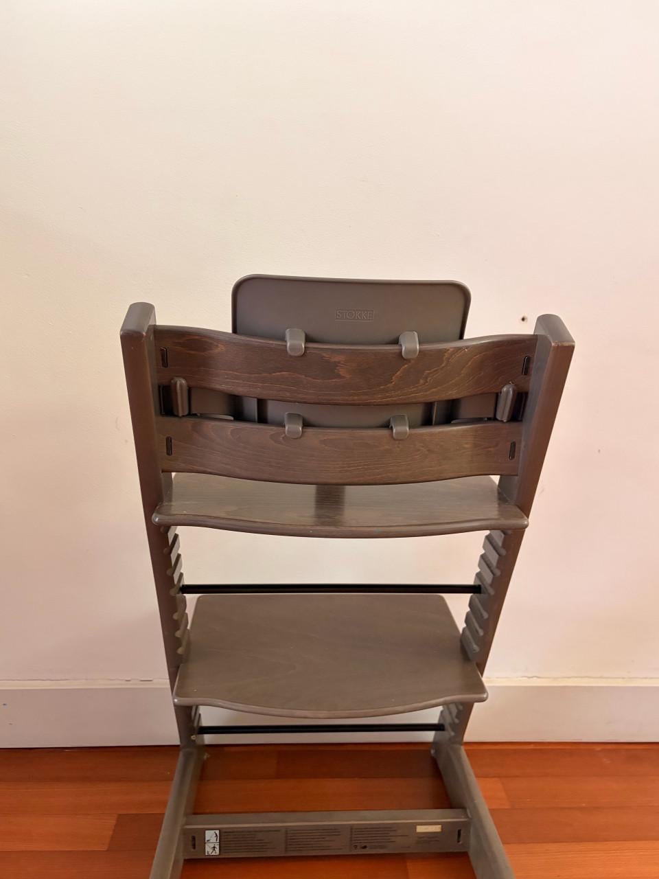Stokke Tripp Trapp meegroeistoel  — Hazy Grey — incl. babyset