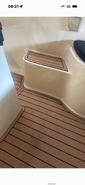Schitterende complete sloep teak , zwemplateau wc , trailer rondzit enz