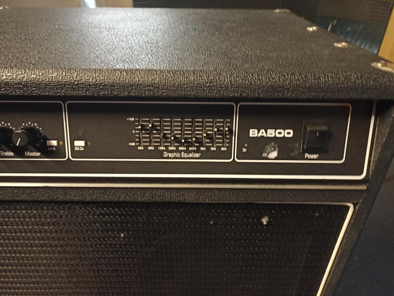 Ampeg BA 500