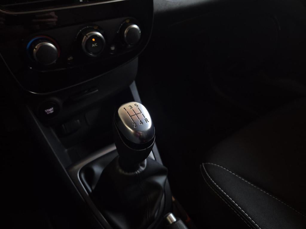 Renault Clio 0.9 tce limited / origineel nl / 1e eigenaar / dealeronderhoud