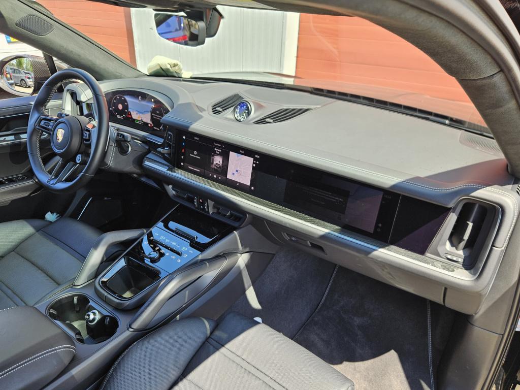 Porsche Cayenne coupé 4.0 turbo e-hybrid | keramisch | carbon pakket | spor