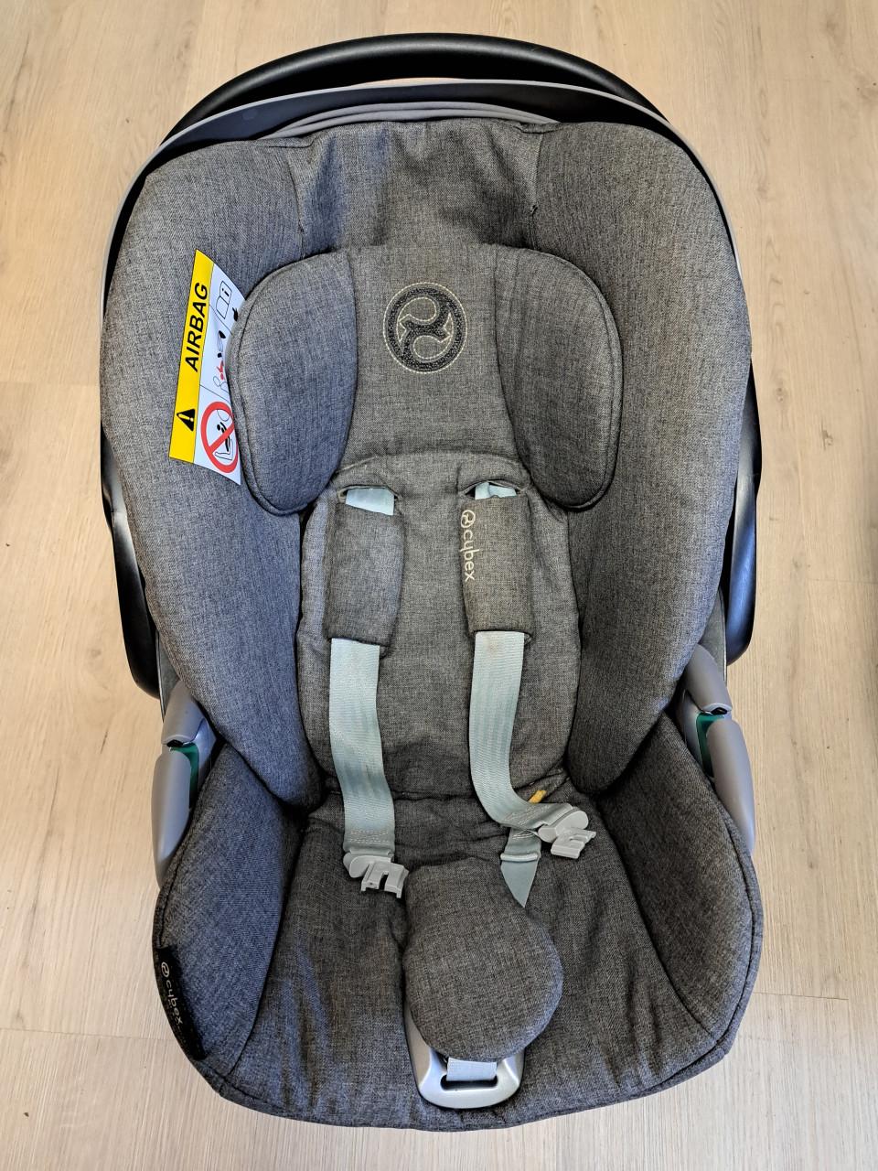 Draaibare autostoel: CYBEX Z i-Size 'MaxiCosi' met ISOFIX base