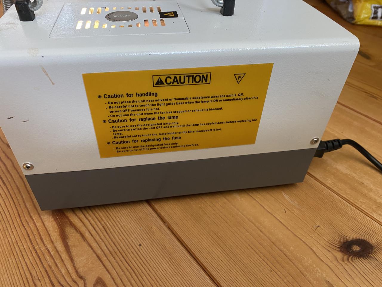 Koud lichtbron voor microscoop