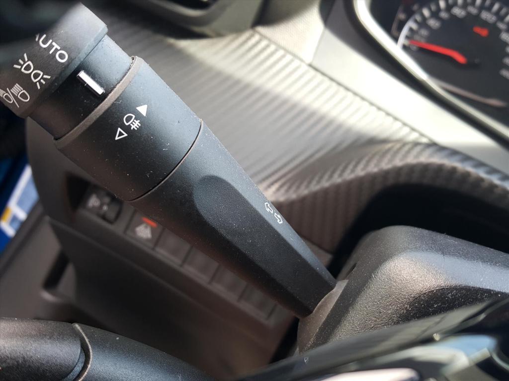 Peugeot 2008 1.2 puretech 100pk active | navigatie | bt | camera achter | p