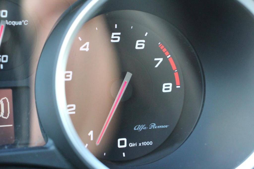 Alfa Romeo Giulietta 1.4 turbo super - blu misano - dab - navi - pdc - crui