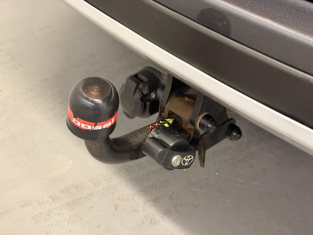 Toyota Rav4 2.5 hybrid awd style