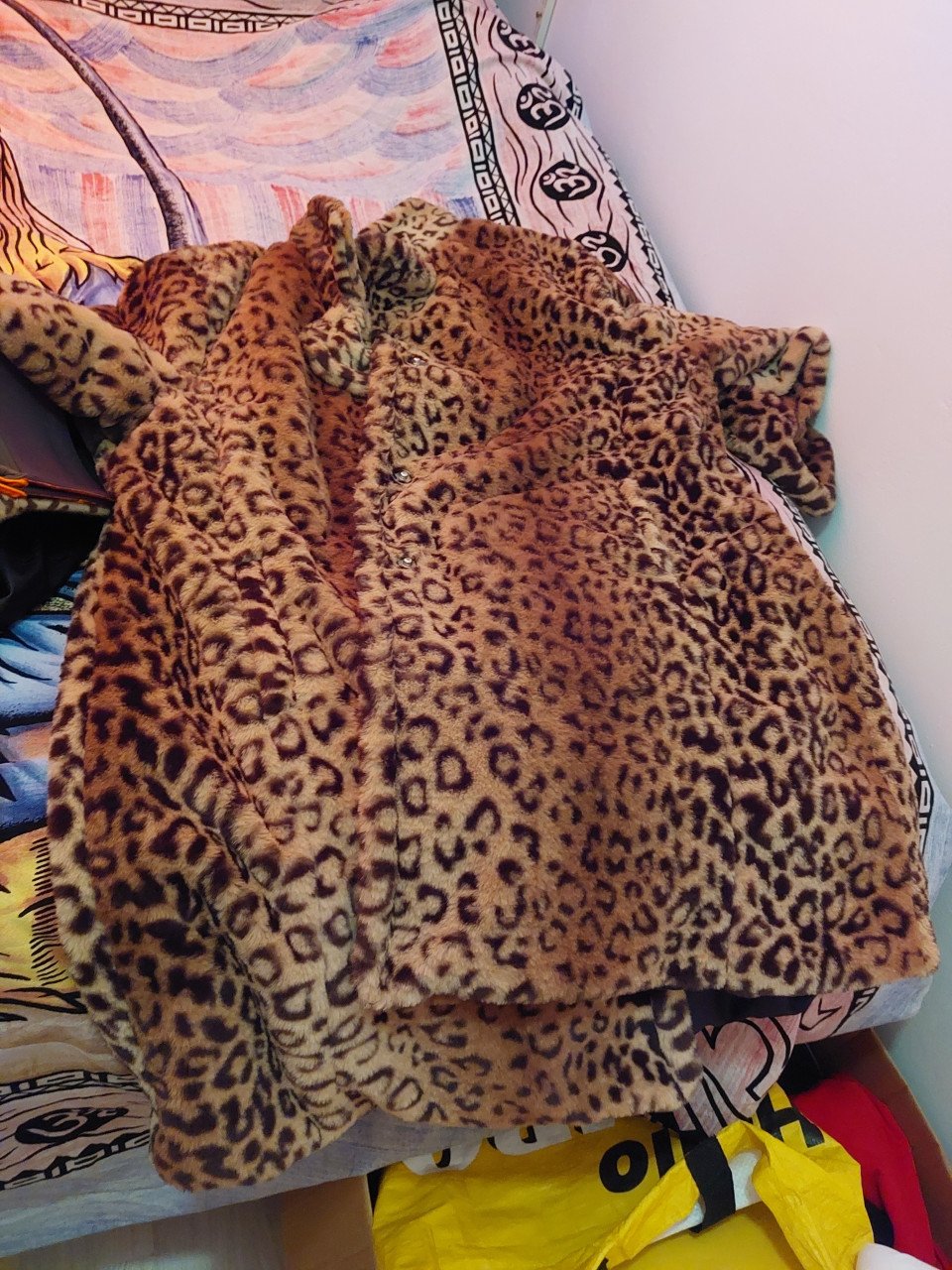 Te  koop  mooie   dames   jas