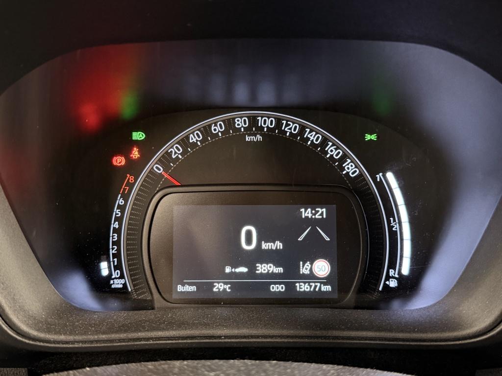 Toyota Aygo x 1.0 vvt-i mt play