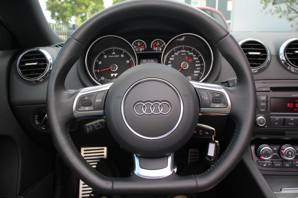 Audi TT roadster 1.8 tfsi pro line s - leder - led - elek kap - windscherm 