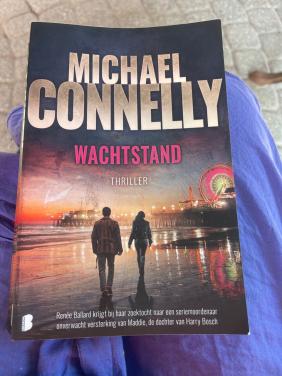 Triller michael connelly wachtstand