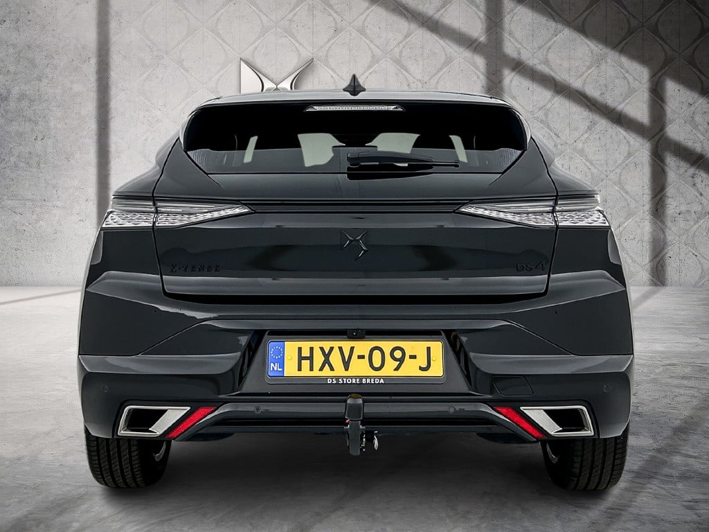Ds Ds 4 e-tense performance line+ | rijklaar | trekhaak achter |