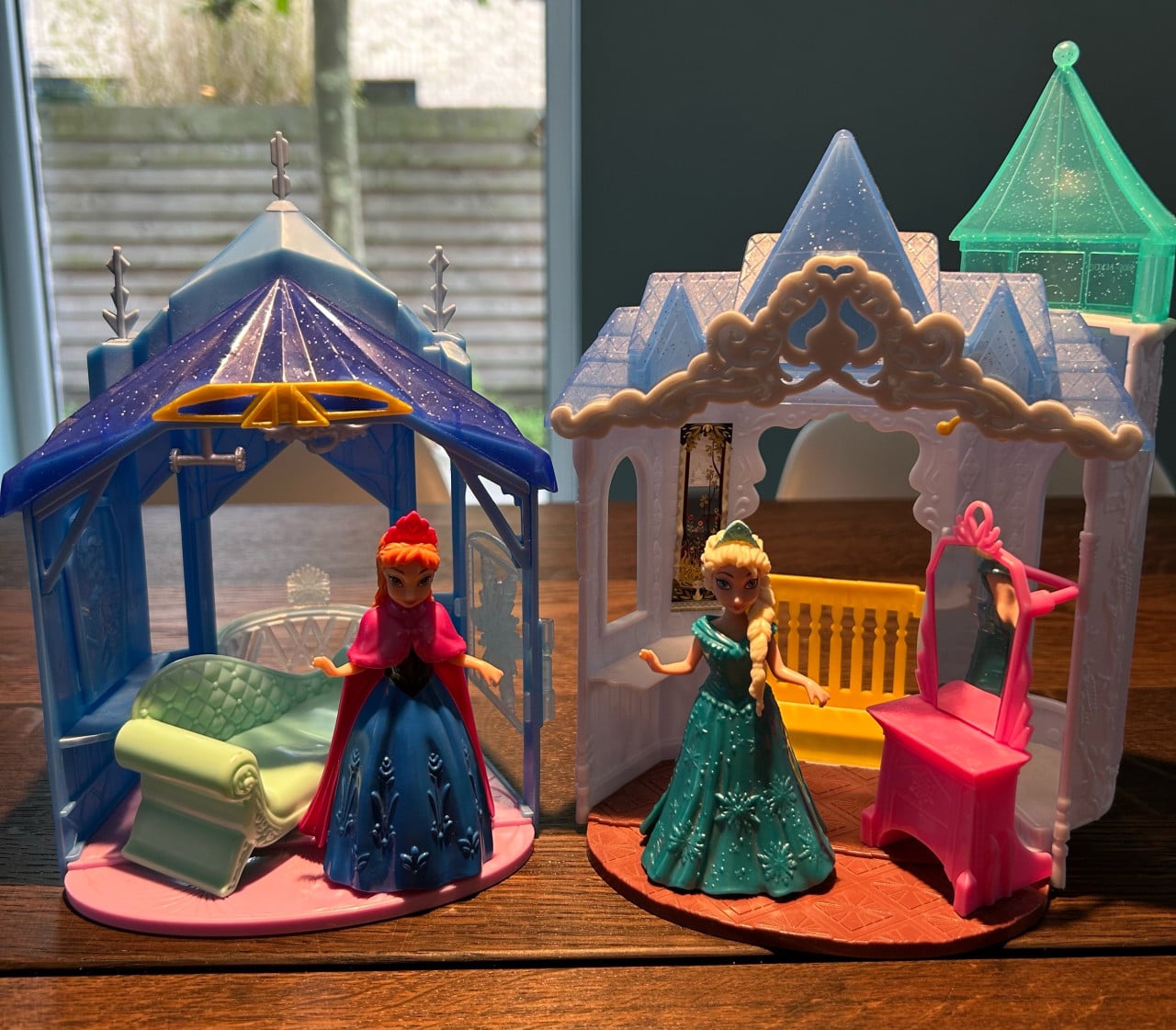 Kleine kastelen Anna en Elza Frozen