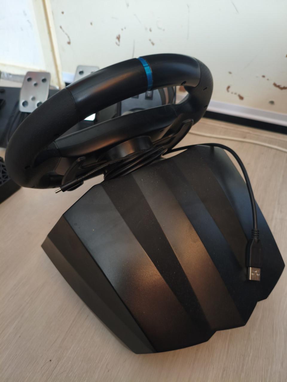 PXN V9 Racestuur met pedalen en shifter