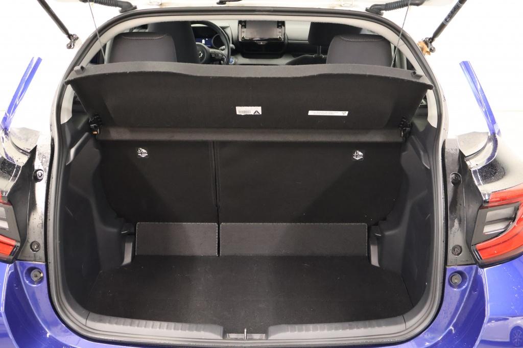 Toyota Yaris 1.5 hybrid style | pdc | head-up | dodehoek | draadloos laden