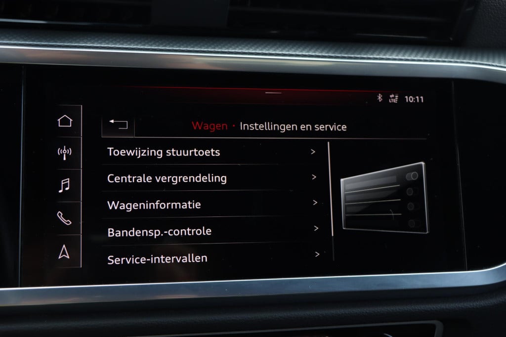 Audi Q3 35 tfsi s line s-tronic