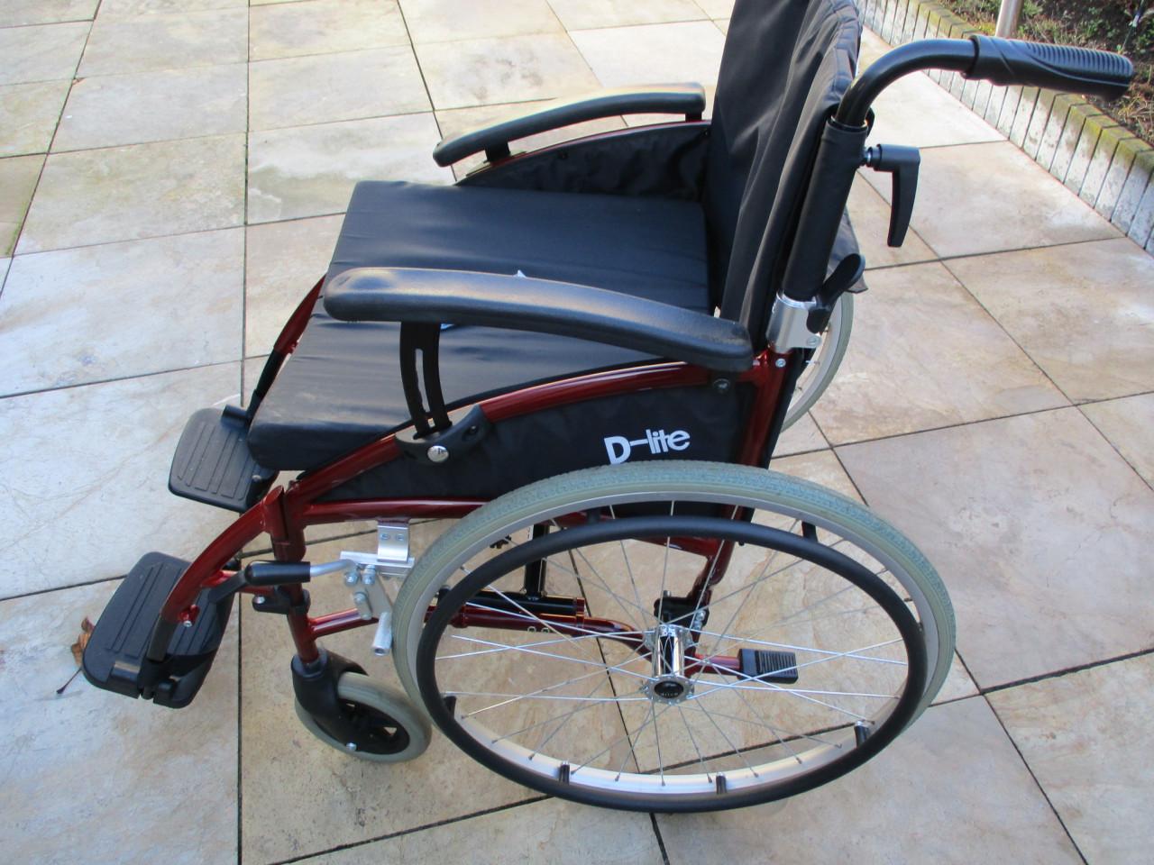 Zgan opvouwbare lichtgewicht rolstoel met anti-lekbanden en hoepels