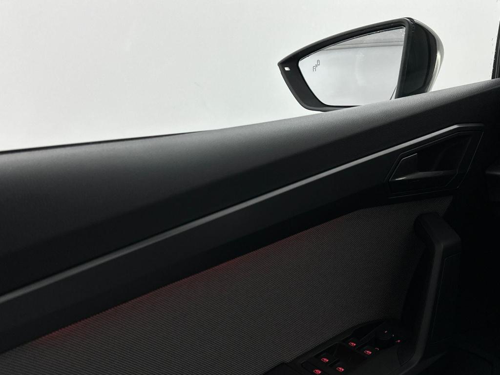 Seat Arona fr business connect 1.0 ecotsi 85 kw / 115 pk suv