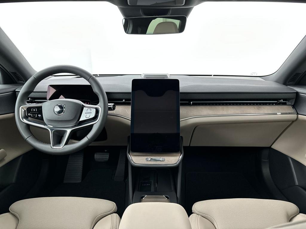 Volvo Es90 245kw single motor extended range plus