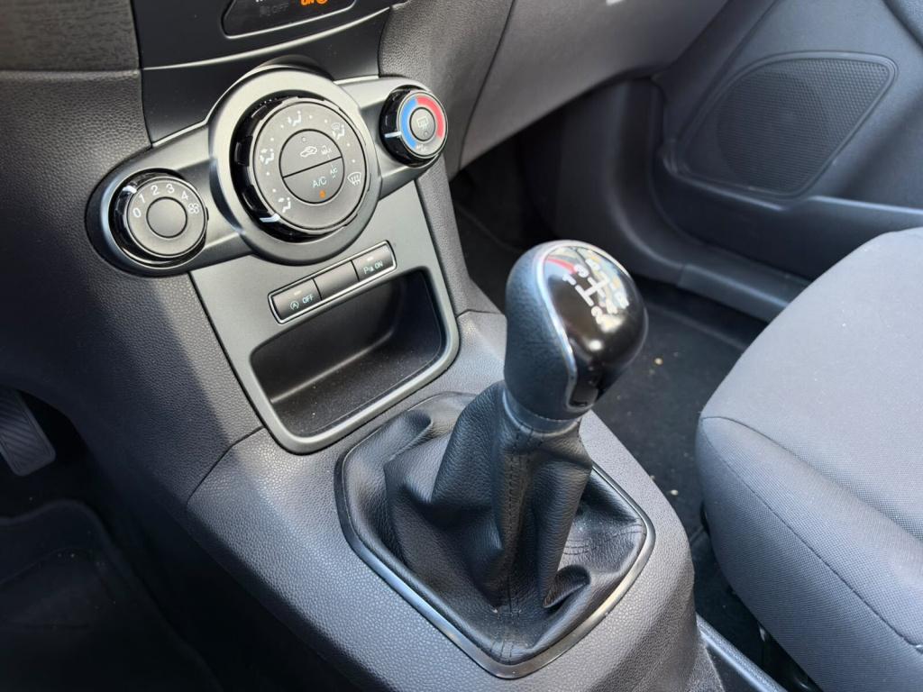 Ford Fiesta 1.0 style ultimate