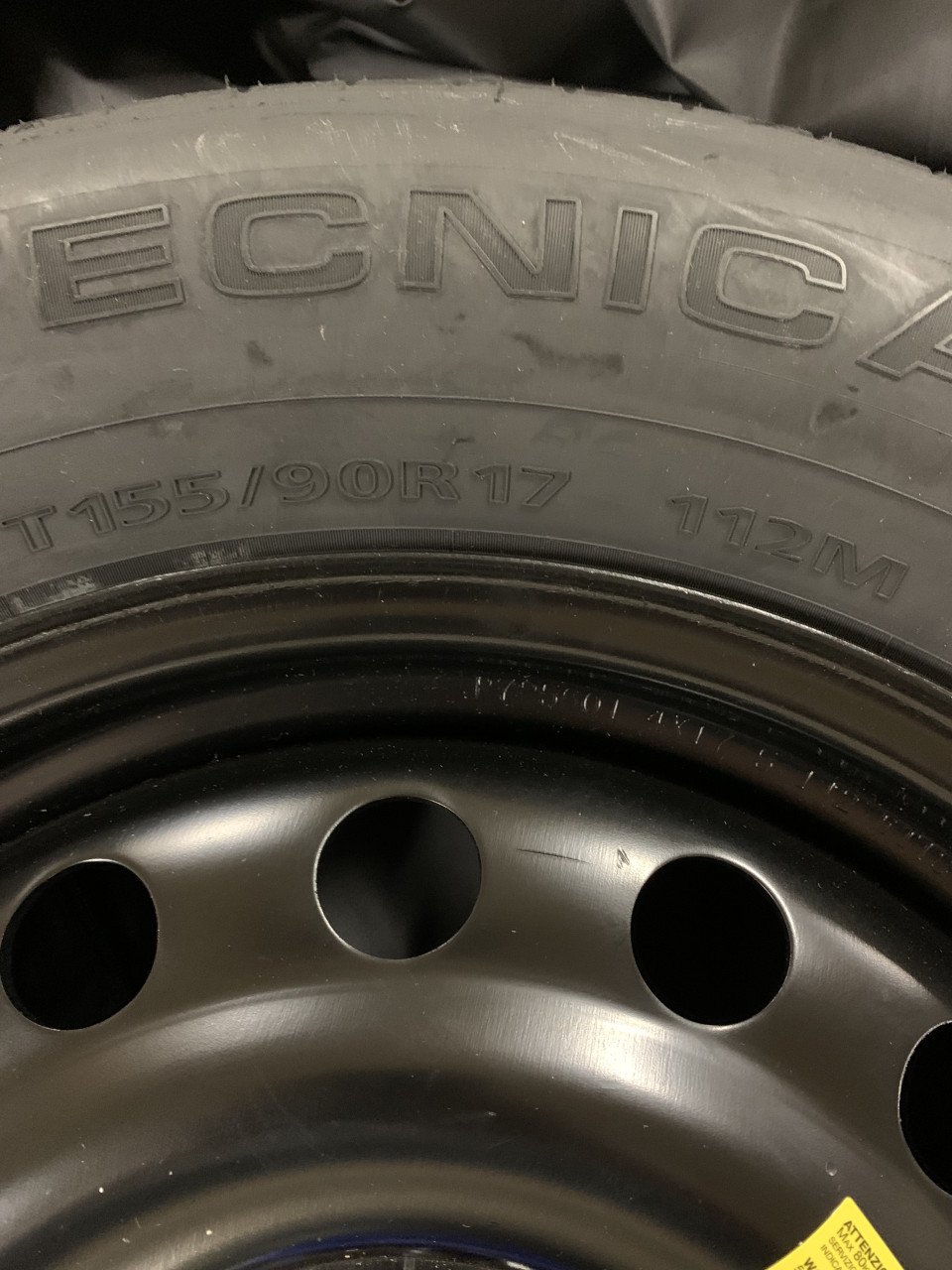 Nieuwe thuisbrenger in fraaie hoes VW Tiguan T155/90/R17