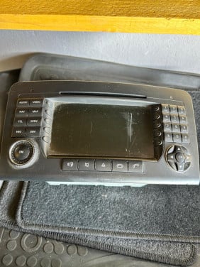 ORIGINELE MERCEDES RADIO 2003-2010