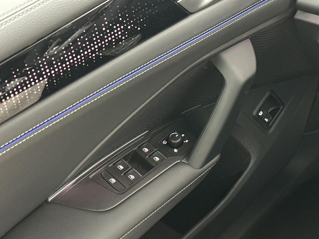 Volkswagen Tiguan r-line-edition 204 pk plug in hybride