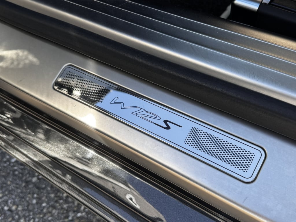 Bentley Flying Spur 6.0 w12 s | convenience-pakket | massage | nieuwstaat!