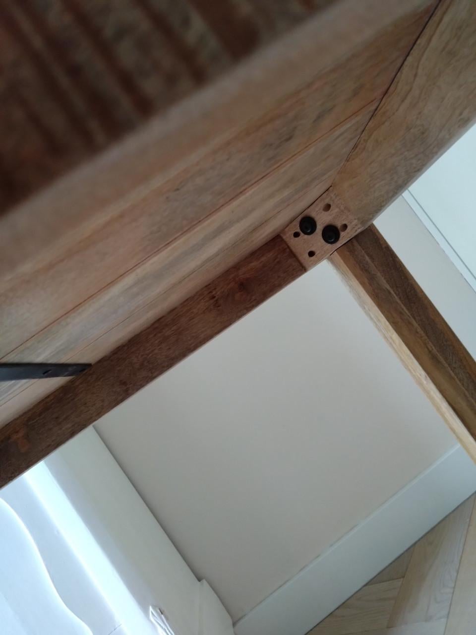 Mangohout eettafel NIEUW massief