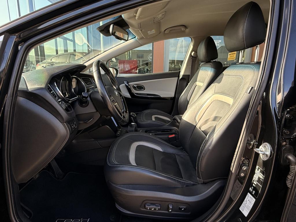 Kia Cee'd 1.6 gdi super pack premium | leder | stoel/stuur verwarming | acc