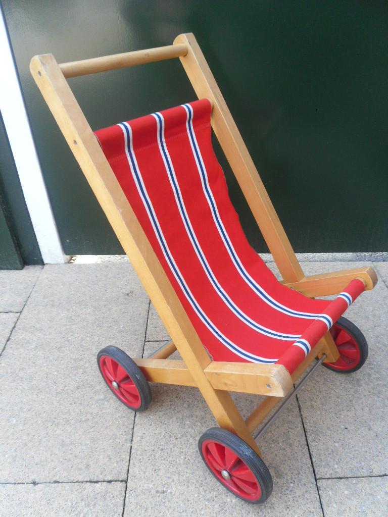 POPPEN WANDELWAGENTJE Z.G.A.N.
