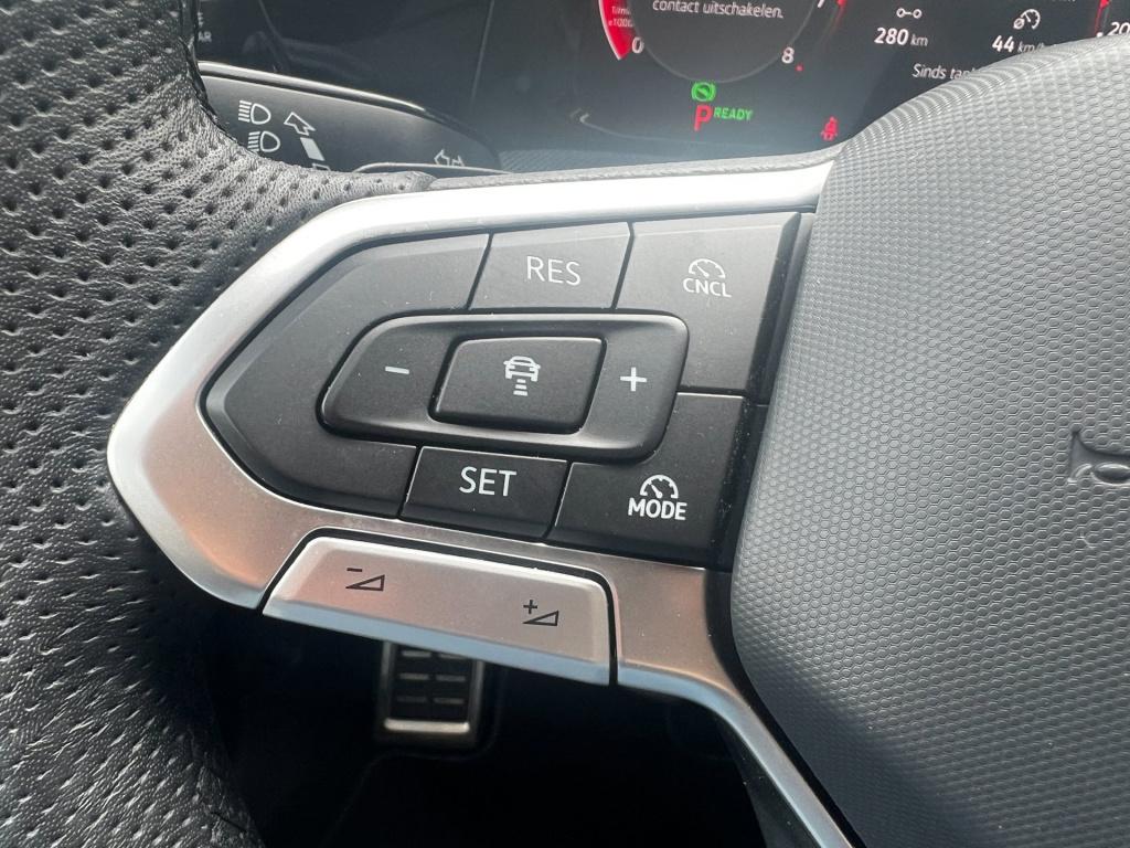 Volkswagen Golf variant 1.5 etsi r-line edition