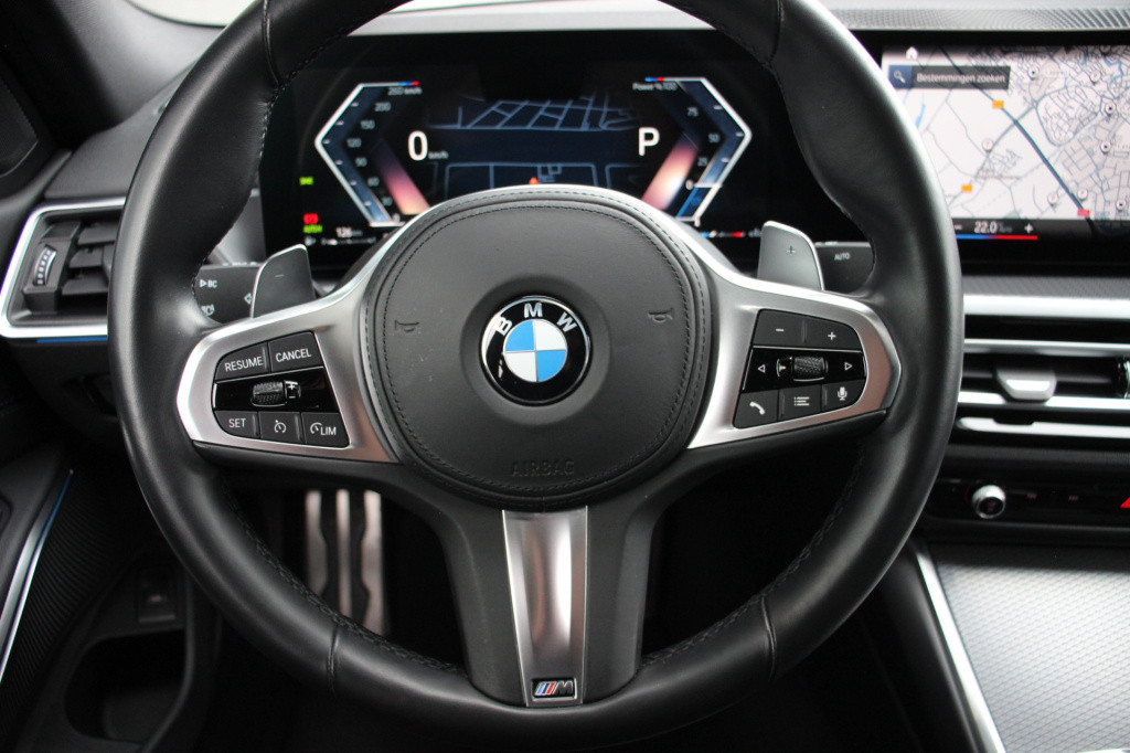 BMW 3-serie 320i m-sport | schuifdak | 20'' styling 795m | el trekhaak