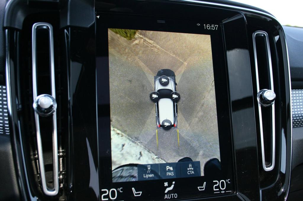 Volvo XC40 1.5 t5 recharge r-design / pano / 360camera / h&k