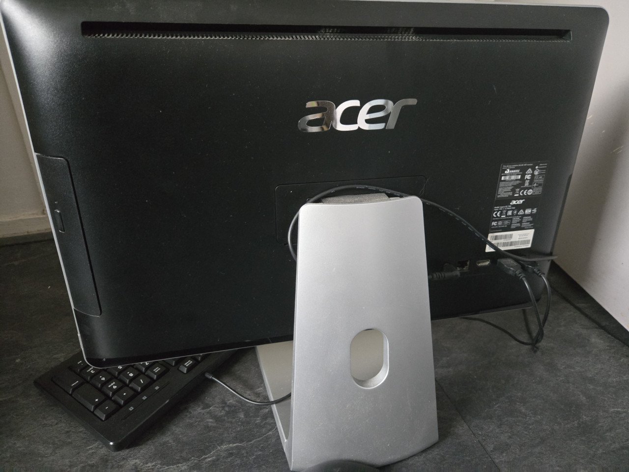 Desktop All-in-one Acer Aspire ZC-700 Incl. Trust toetsenbord en muis