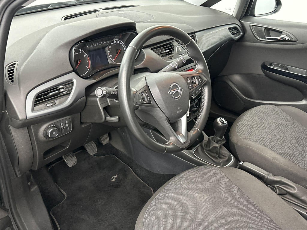 Opel Corsa 1.4 favourite | airco | cruise control | bluetooth