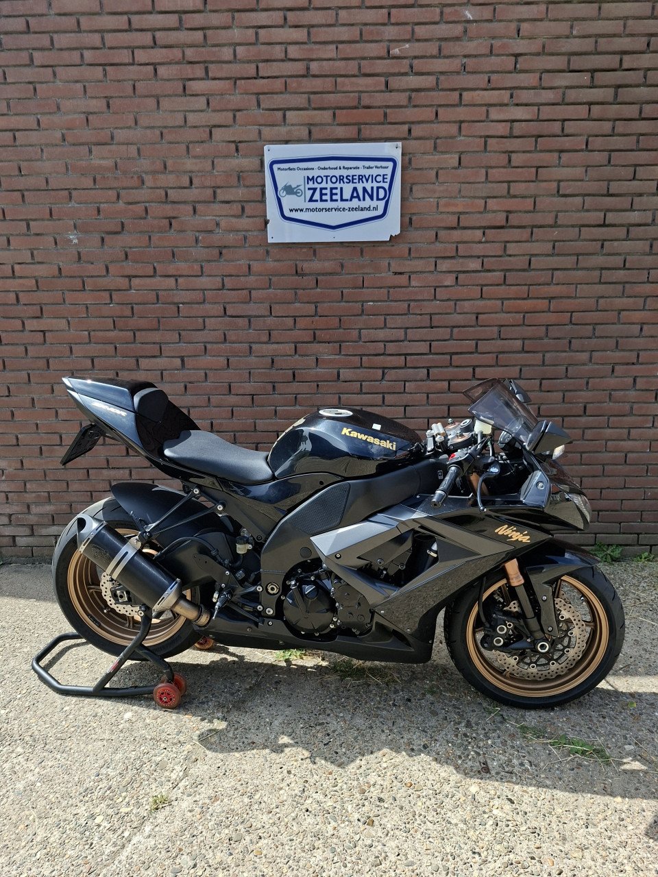 Kawasaki ZX-10R (Plaatje!)