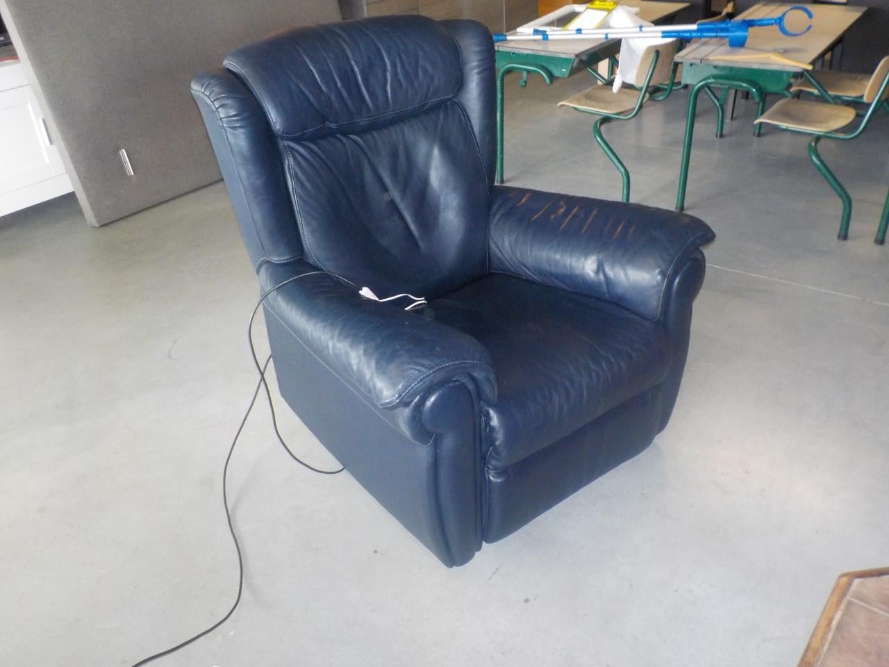 Mooie kwaliteit elektrische relax  fauteuil in goede staat KOOPJE