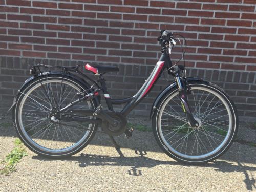 Pegasus avanti kid zwart 24'' nex 3 van 499 voor 225 inruil mogelijk