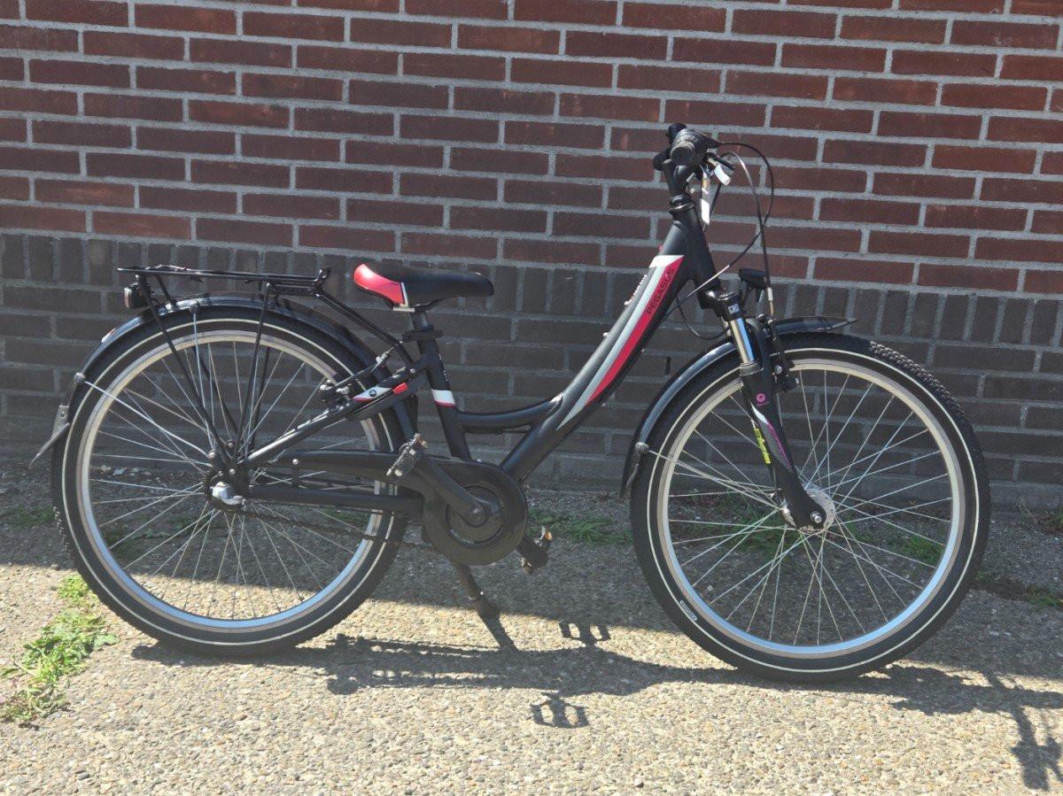 Pegasus avanti kid zwart 24'' nex 3 van 499 voor 225 inruil mogelijk