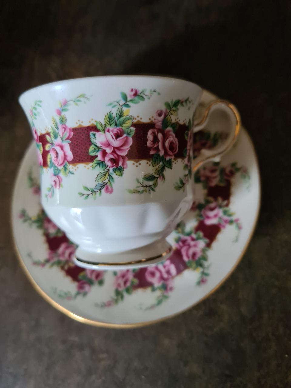 3 stuks vintage Queen Anne theekopjes. Vervaardigd door Ridgway Potteries