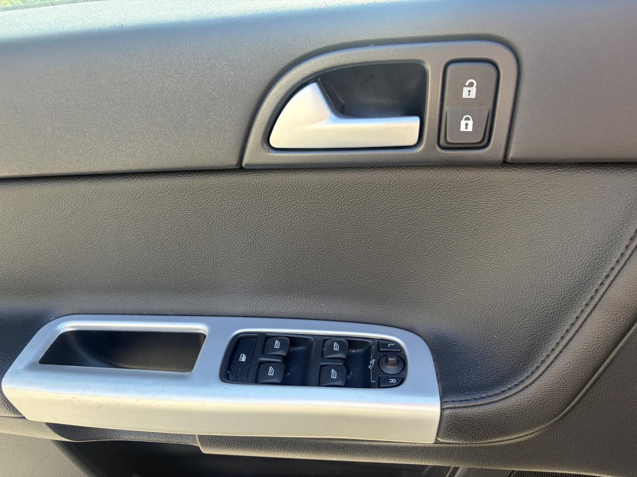 Volvo V50 2.0F Summum Airco NAVI PDC